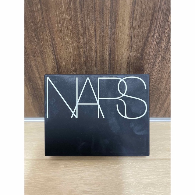 NARS(ナーズ)のNARS ライトリフレクティング セッティングパウダー  コスメ/美容のベースメイク/化粧品(フェイスパウダー)の商品写真