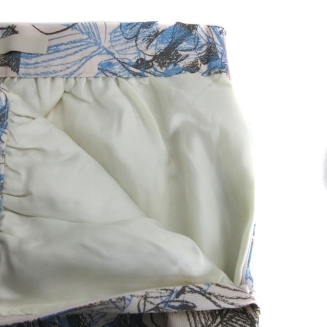 Khaju(カージュ)のカージュ スカート フレア ミニ サイドファスナー 総柄 26 青 ピンク レディースのスカート(ミニスカート)の商品写真