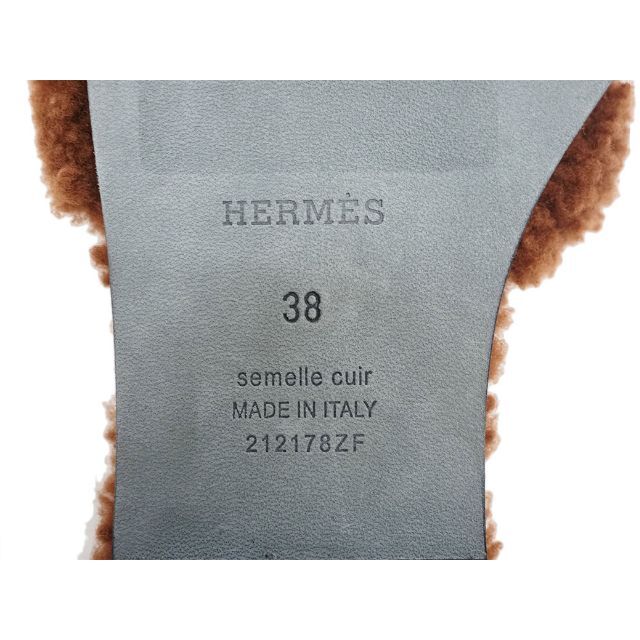 Hermes(エルメス)の【未使用品】エルメス HERMES オラン サンダル シープスキン ファー 38 レディースの靴/シューズ(サンダル)の商品写真