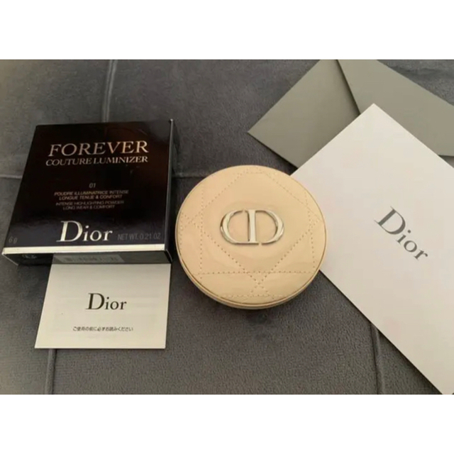 Dior(ディオール)のディオールスキンフォーエヴァークチュールルミナイザー コスメ/美容のベースメイク/化粧品(フェイスパウダー)の商品写真