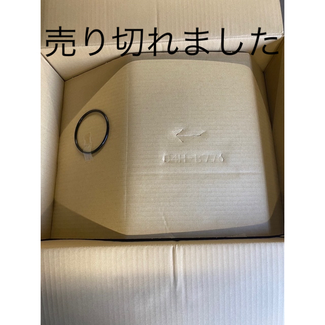 送料無料/即納】 売り切れました。ハイエース200純正LEDヘッドライト 1