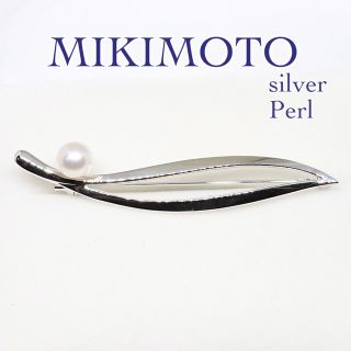 ミキモト(MIKIMOTO)の美品 ミキモト シルバー ブローチ リーフ パール(ブローチ/コサージュ)