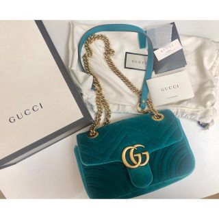 グッチ(Gucci)のGUCCI GGマーモント　ベロア　チェーンショルダーバッグ(ショルダーバッグ)