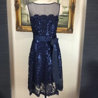 タダシショウジ(TADASHI SHOJI)の新品☆TADASHI SHIJO 紺色　サイズ4【T36】(ロングワンピース/マキシワンピース)