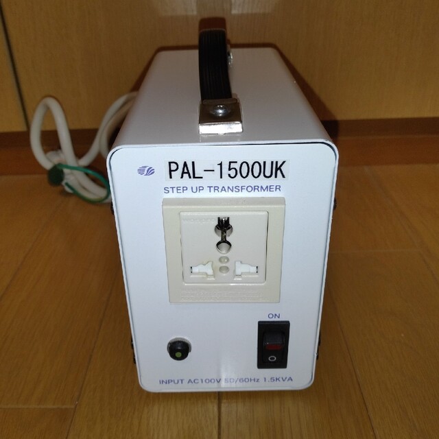 【１渡航使用/動作◎】スワロー電機　国内海外兼用　変圧器　PAL-1500UK