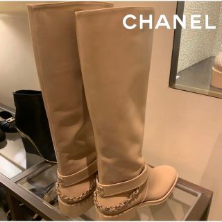 シャネル(CHANEL)のシャネル　ロングブーツ　chanel(ブーツ)