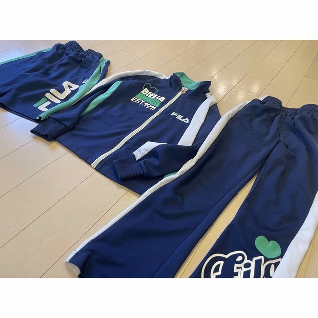 FILA(フィラ)のFILA 女児ジャージ３点セット　140 フィラ キッズ/ベビー/マタニティのキッズ服女の子用(90cm~)(その他)の商品写真