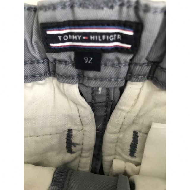 TOMMY HILFIGER(トミーヒルフィガー)のトミーヒルフィガー  幼児パンツ　90 キッズ/ベビー/マタニティのキッズ服男の子用(90cm~)(パンツ/スパッツ)の商品写真