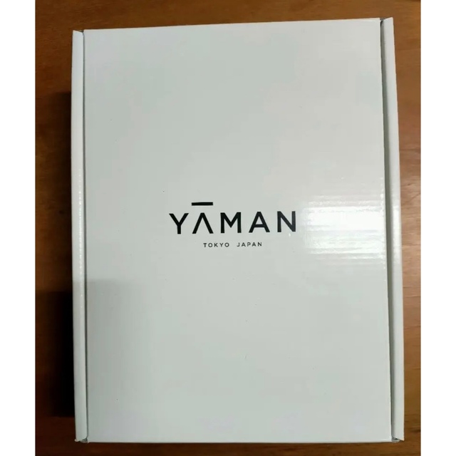 YA-MAN(ヤーマン)の【新品未使用】レイボーテR フラッシュスリム STA-202N スマホ/家電/カメラの美容/健康(フェイスケア/美顔器)の商品写真