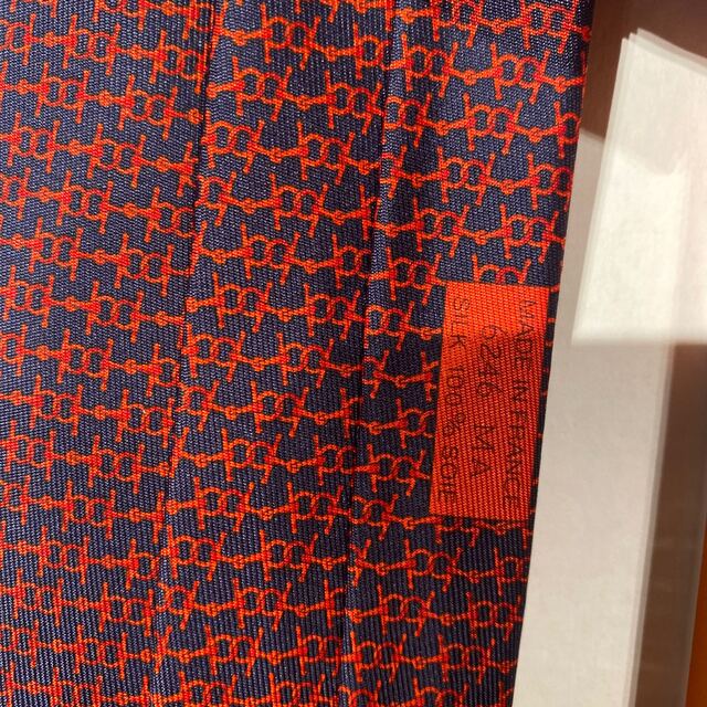 新品未使用 タグ付き HERMES ネクタイ シルク 100%