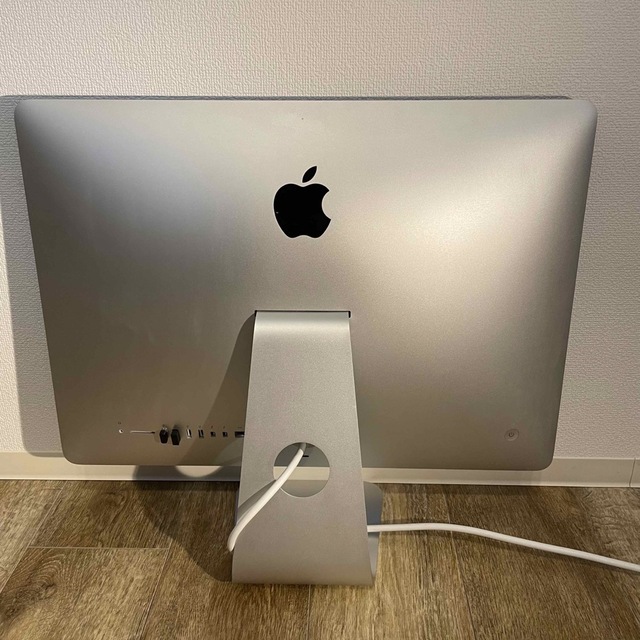 Apple(アップル)のiMac (21.5-inch, Late 2013)  液晶一体型パソコン スマホ/家電/カメラのPC/タブレット(デスクトップ型PC)の商品写真