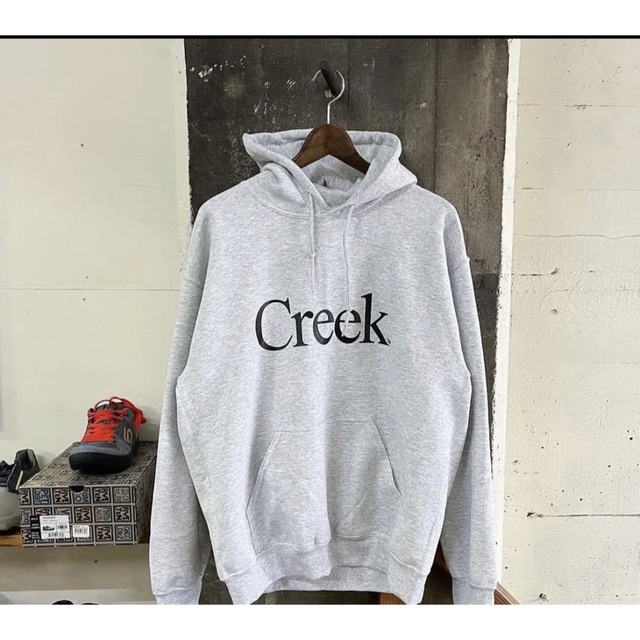 creekパーカー未使用Lトップス