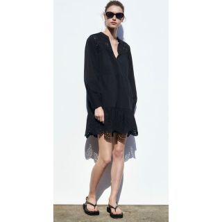 ザラ(ZARA)の新作♡美品♡ZARA♡カットワークエンブロイダリーミニワンピース(ミニワンピース)