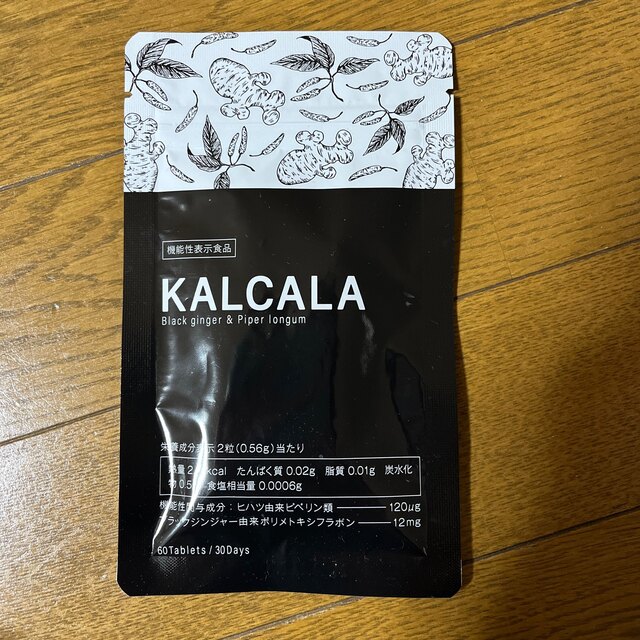 カルカラ　３０日分新品未開封　KALCALA  60粒 脂肪・むくみ・冷え コスメ/美容のダイエット(ダイエット食品)の商品写真