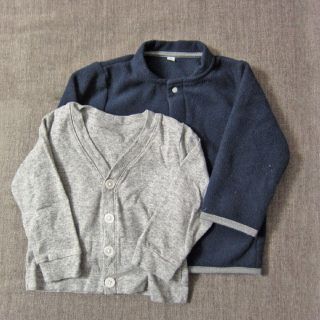 ユニクロ(UNIQLO)の無印良品 アウター ネイビー ユニクロ カーディガン グレー 長袖 80 2枚(シャツ/カットソー)