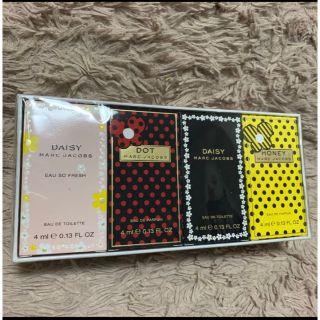 マークジェイコブス(MARC JACOBS)のマークジェイコブス　香水(香水(女性用))