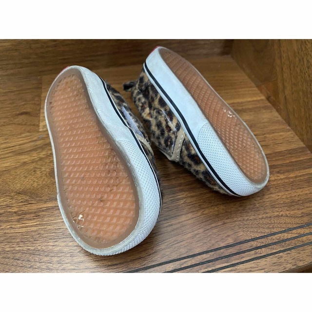 VANS(ヴァンズ)のvans★レオパード柄スリッポン キッズ/ベビー/マタニティのベビー靴/シューズ(~14cm)(スリッポン)の商品写真