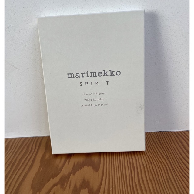 marimekko(マリメッコ)のマリメッコ　SPIRIT本 エンタメ/ホビーの本(アート/エンタメ)の商品写真