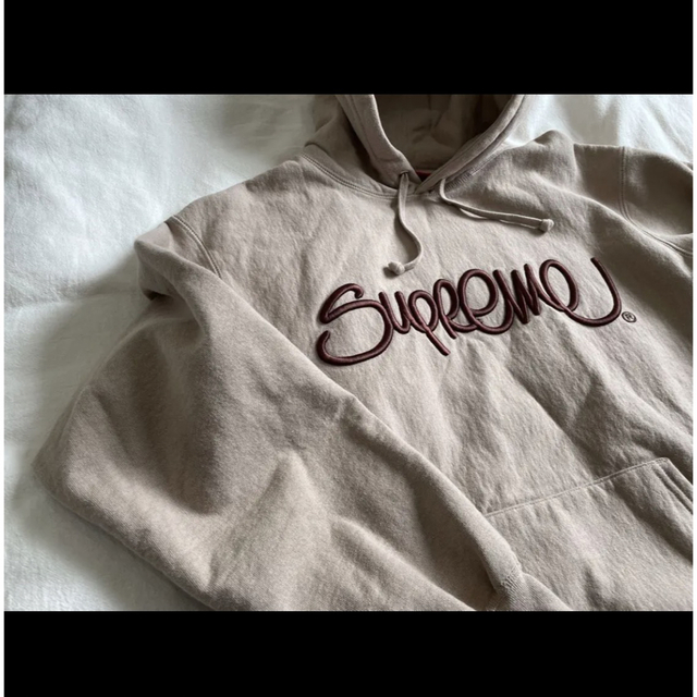 Supreme(シュプリーム)の【美品】supreme 22ss Raised Handstyle Hooded メンズのトップス(パーカー)の商品写真