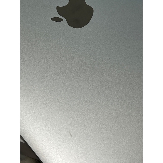 MacBook Pro MUHQ2J/A 1