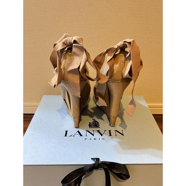 LANVIN(ランバン)のLANVIN paris 厚底パンプス レディースの靴/シューズ(ハイヒール/パンプス)の商品写真