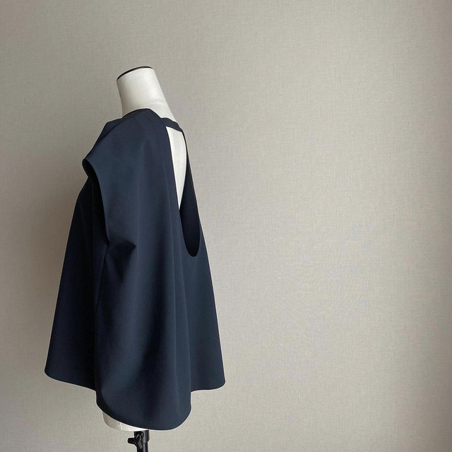 美品 LOHEN ローヘン セットアップ ブラウス パンツ 人気度ランキング