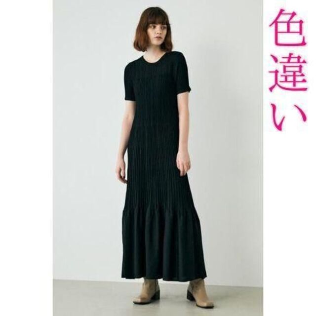 moussy(マウジー)の【マウジー】ニットワンピース　ロング丈　フレア　ブラウン系　ラメ　フリーサイズ レディースのワンピース(ロングワンピース/マキシワンピース)の商品写真