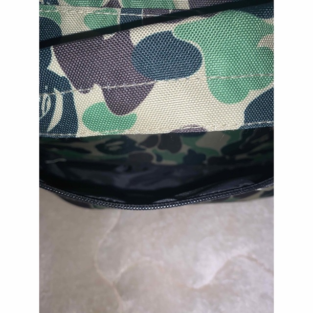 A BATHING APE(アベイシングエイプ)のA BATHING APE 迷彩リュック メンズのバッグ(バッグパック/リュック)の商品写真