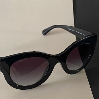CHANEL - CH8 新品 CHANEL サングラス シャネル ラインストーンの通販