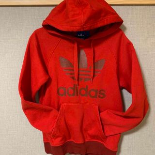 アディダス(adidas)のadidas パーカー　フーディー　レディース　カジュアル　(パーカー)