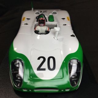 FLY　1/32 　ポルシェ908  スロットカー