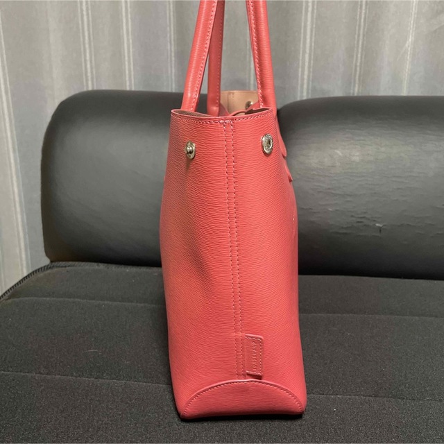 LONGCHAMP(ロンシャン)のロンシャン　ROSEAU レザー トートバッグ ピンクレッド レディースのバッグ(トートバッグ)の商品写真