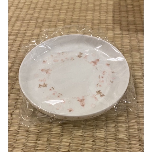 Noritake(ノリタケ)の最終値下げ！新品未使用　ノリタケ　こども食器セット　ライトステップ（ピンク） キッズ/ベビー/マタニティの授乳/お食事用品(離乳食器セット)の商品写真