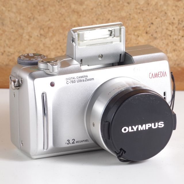 OLYMPUS(オリンパス)のOlympus Camedia C-760 Utra Zoom CCD スマホ/家電/カメラのカメラ(コンパクトデジタルカメラ)の商品写真