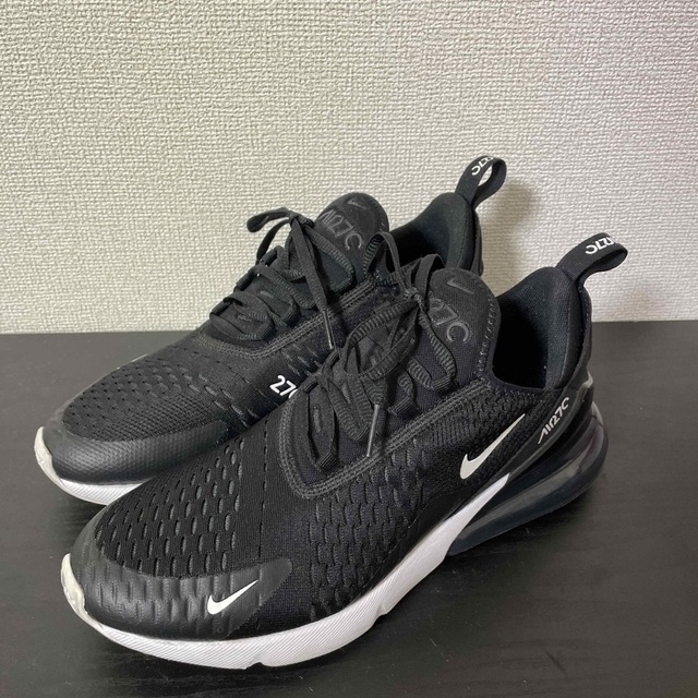 265NIKE AIR MAX270