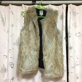 ザラ(ZARA)のZARA ファーベスト 最終値下げ(毛皮/ファーコート)