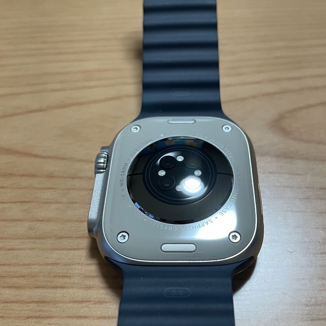 Apple Watch(アップルウォッチ)のアップル Apple Watch Ultra 49mm チタニウム ミッドナイト スマホ/家電/カメラのスマートフォン/携帯電話(その他)の商品写真