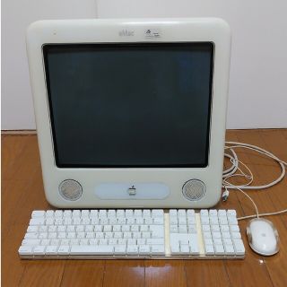 アップル(Apple)のeMac デスクトップOSX(デスクトップ型PC)