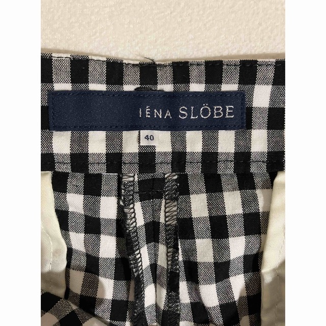 SLOBE IENA(スローブイエナ)のぷーち様専用　SLOBE IENA クロップドパンツ　L 40  　 レディースのパンツ(クロップドパンツ)の商品写真