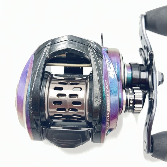 AbuGarcia - アブガルシア レボ ウルトラキャスト bf8 右ハンドルの