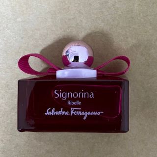 サルヴァトーレフェラガモ(Salvatore Ferragamo)の香水　サルヴァトーレフェラガモ　シニョリーナリベレ　オーデパルファム(香水(女性用))