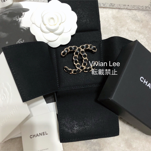 レビューで送料無料】 CHANEL - Chanel シャネル CCマーク ブローチ