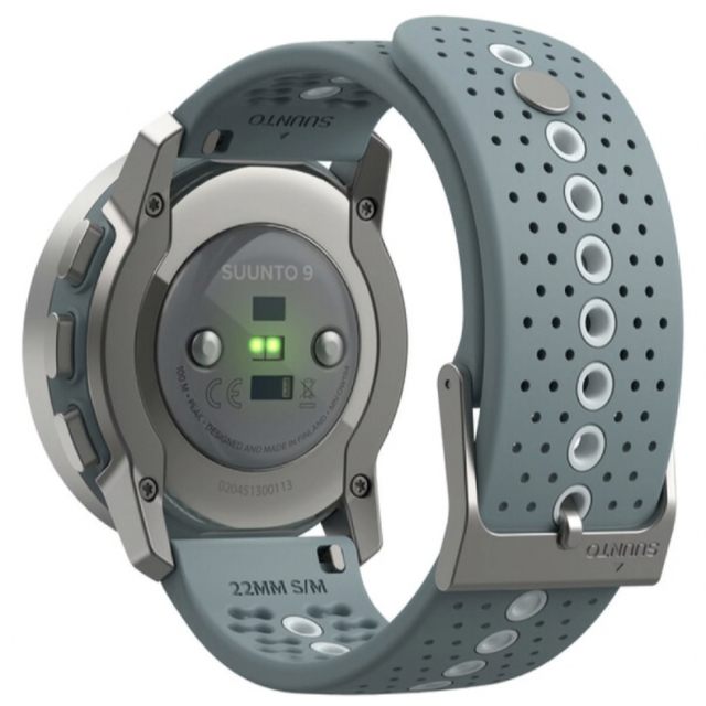 SUUNTO(スント)のカメさま専用　新品未使用　SUUNTO 9 PEAK MOSS GRAY メンズの時計(腕時計(デジタル))の商品写真