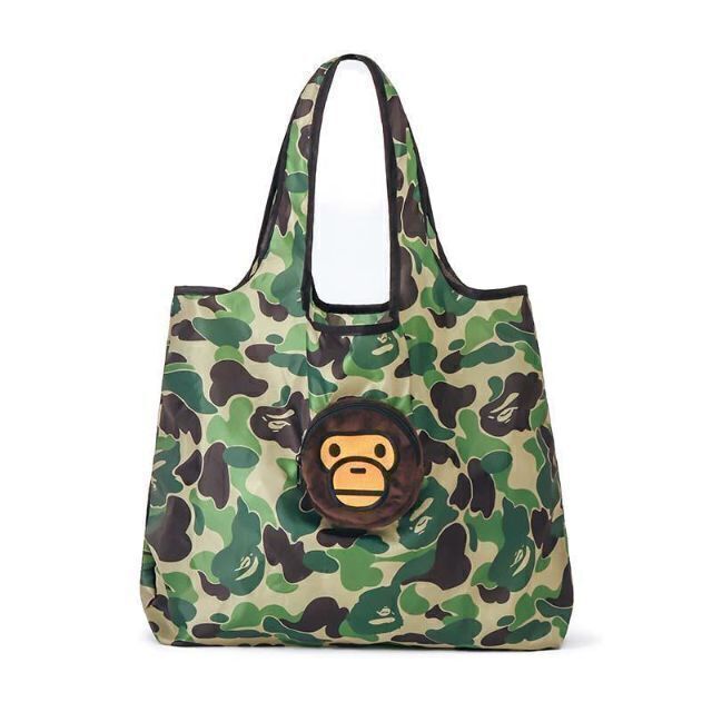 A BATHING APE(アベイシングエイプ)の【新品未使用】A BATHING APE ショッピングバッグ & エコバッグ レディースのバッグ(トートバッグ)の商品写真