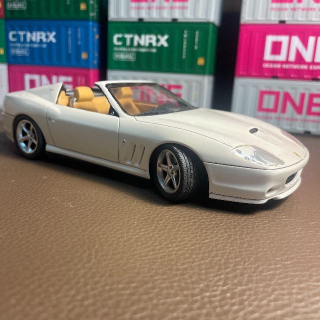 Ferrari(フェラーリ)のFUJIMI 1/24 FERRARI SUPER AMRICA エンタメ/ホビーのおもちゃ/ぬいぐるみ(模型/プラモデル)の商品写真