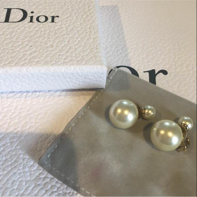 希少 Dior トライバルパール イヤリング-