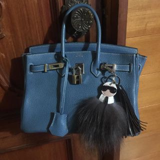 フェンディ(FENDI)の最後1点早いもの勝ち！カールラガーフェルドファーチャーム！ファーチャーム！(バッグチャーム)