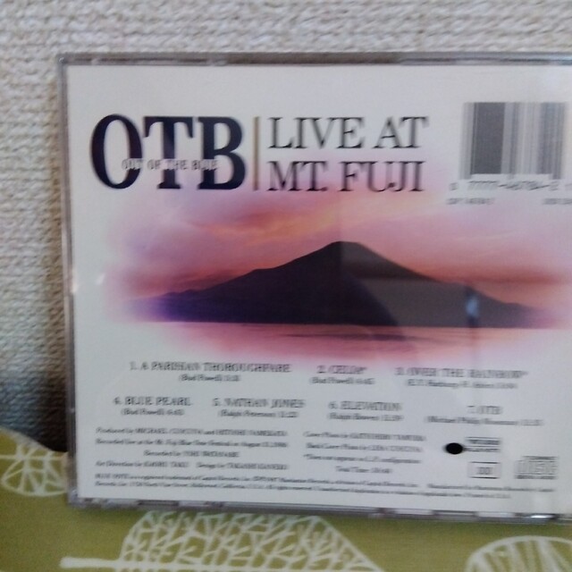 ＯＴＢ LIVE　AT　MT .FUJI エンタメ/ホビーのCD(ジャズ)の商品写真