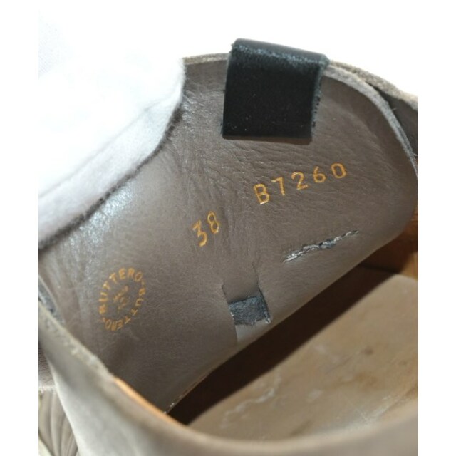 BUTTERO(ブッテロ)のBUTTERO ブッテロ スニーカー 38(24cm位) ベージュ系 【古着】【中古】 メンズの靴/シューズ(スニーカー)の商品写真