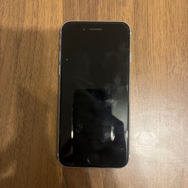 iPhone - iPhone SE 12ギガ　ホワイト